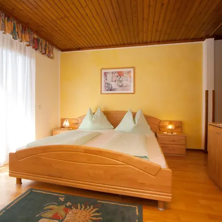 לינה וארוחת בוקר Windinger שיפלינג אם סי