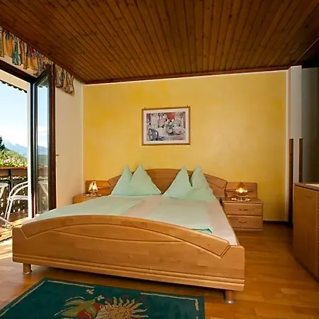 Windinger Bed & Breakfast Schiefling am See